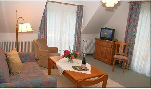 Landhaus Weilertal Hotel Баденвайлер Екстериор снимка